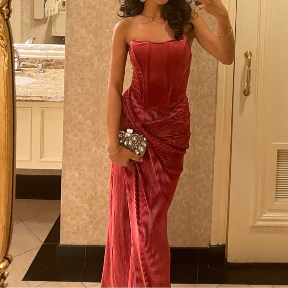 JLUXLABEL Dark Fuchsia Evening Prom Bridesmaid Dress Skirt Corset Size 0…